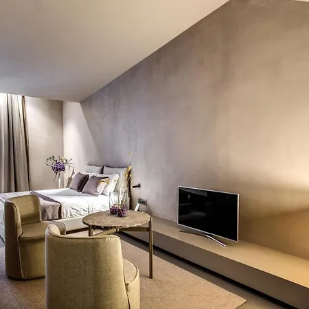 Elysium Collection Bed & Breakfast Rome