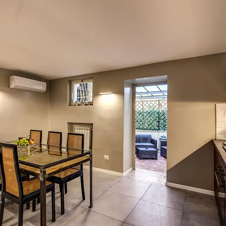 Elysium Collection Bed & Breakfast 4*