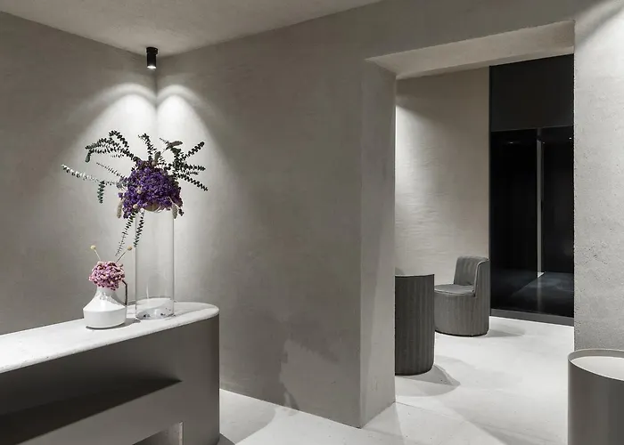 Elysium Collection Bed & Breakfast 4*