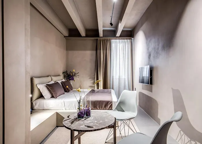 Elysium Collection Bed & Breakfast 4*