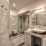 Bed & Breakfast Elysium Collection